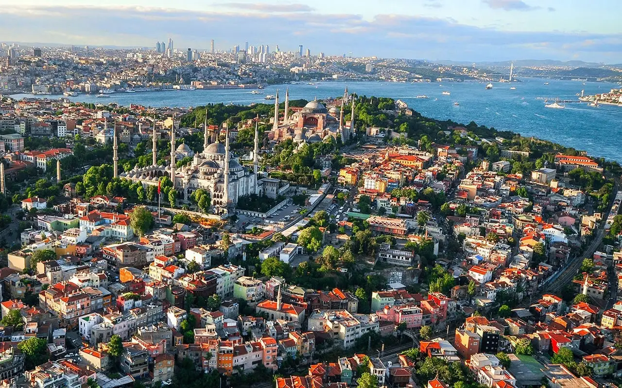 سفر به استانبول با سفر 366