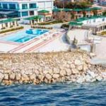 هتل ددمان وان ریزورت اند آکواپارک یکی از هتل‌های 5 ستاره  شهر وان در ترکیه است که همان هتل سایق دِ وان است.